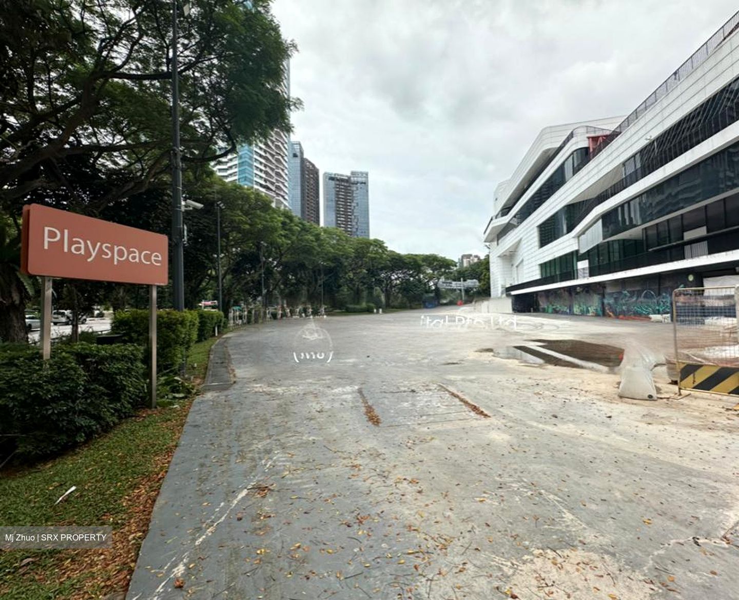 Scape (D9), Retail #498201491
